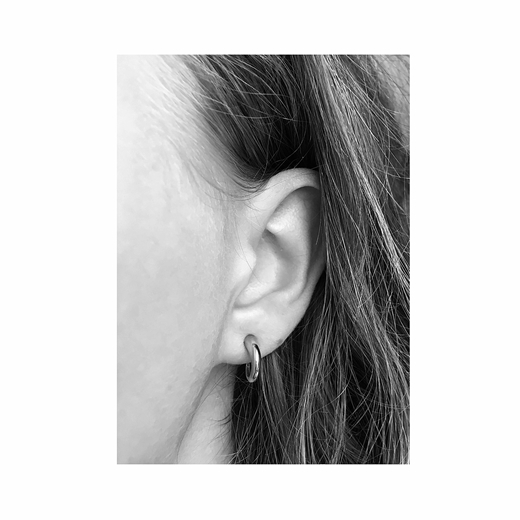 Small wiggly hoop earrings