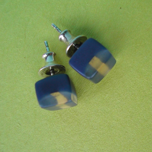 navy and gold leaf mini cube earrings side view
