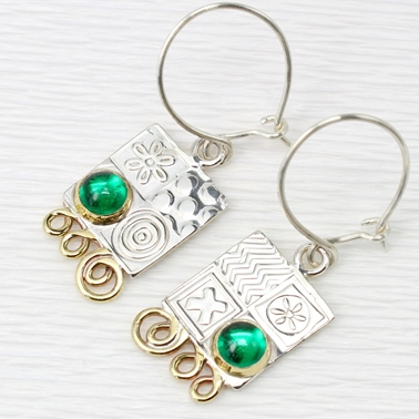 Sterling silver earrings, matching green spinel stones, 3