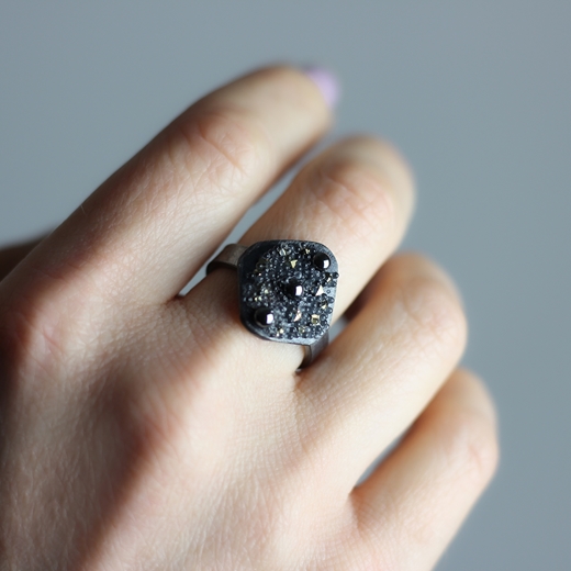 Volcanic treasure black square Ring worn