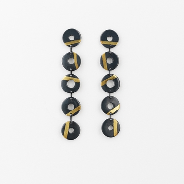 Stripe Torus Link Earrings - black