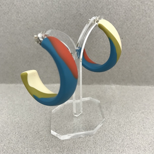 Colour block hoops