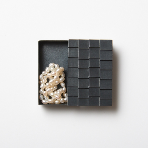 Pearl Door Brooch by Mariko Sumioka