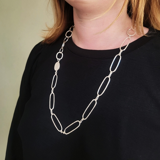 Asymmetric Links Necklace