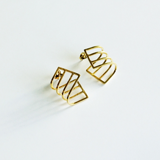 Curve Earring Gold