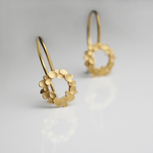 Floral-wreath-silver-gold-plated-drop-earrings 2