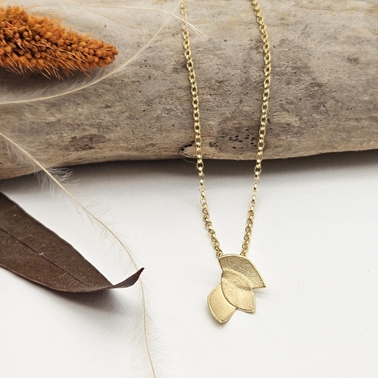 gole euc leaves pendant