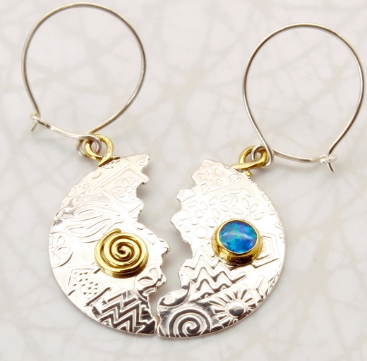Round earrings, halved, blue opal, 4