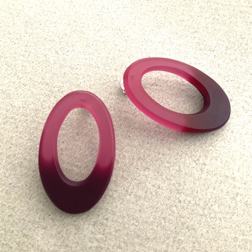 Magenta hoops