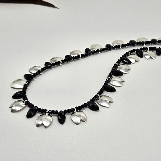 midnight snowdrop necklace back