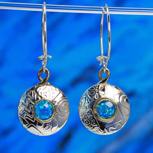 Round earrings, blue opal 1