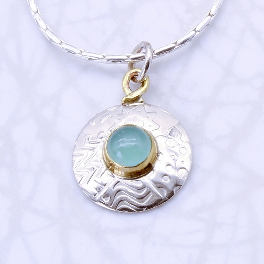 Round pendant aqua chalcedony