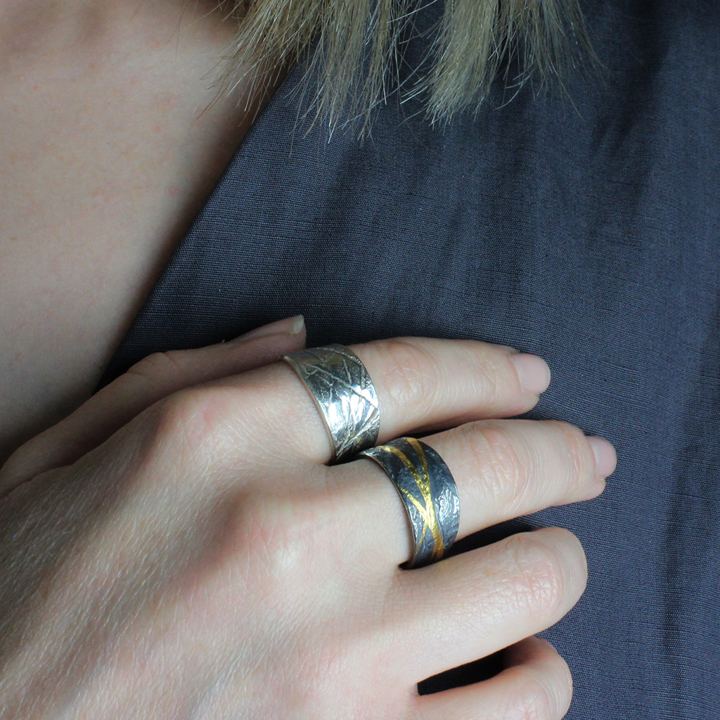 Curve ring oxidised | Rings by Rhona McCallum