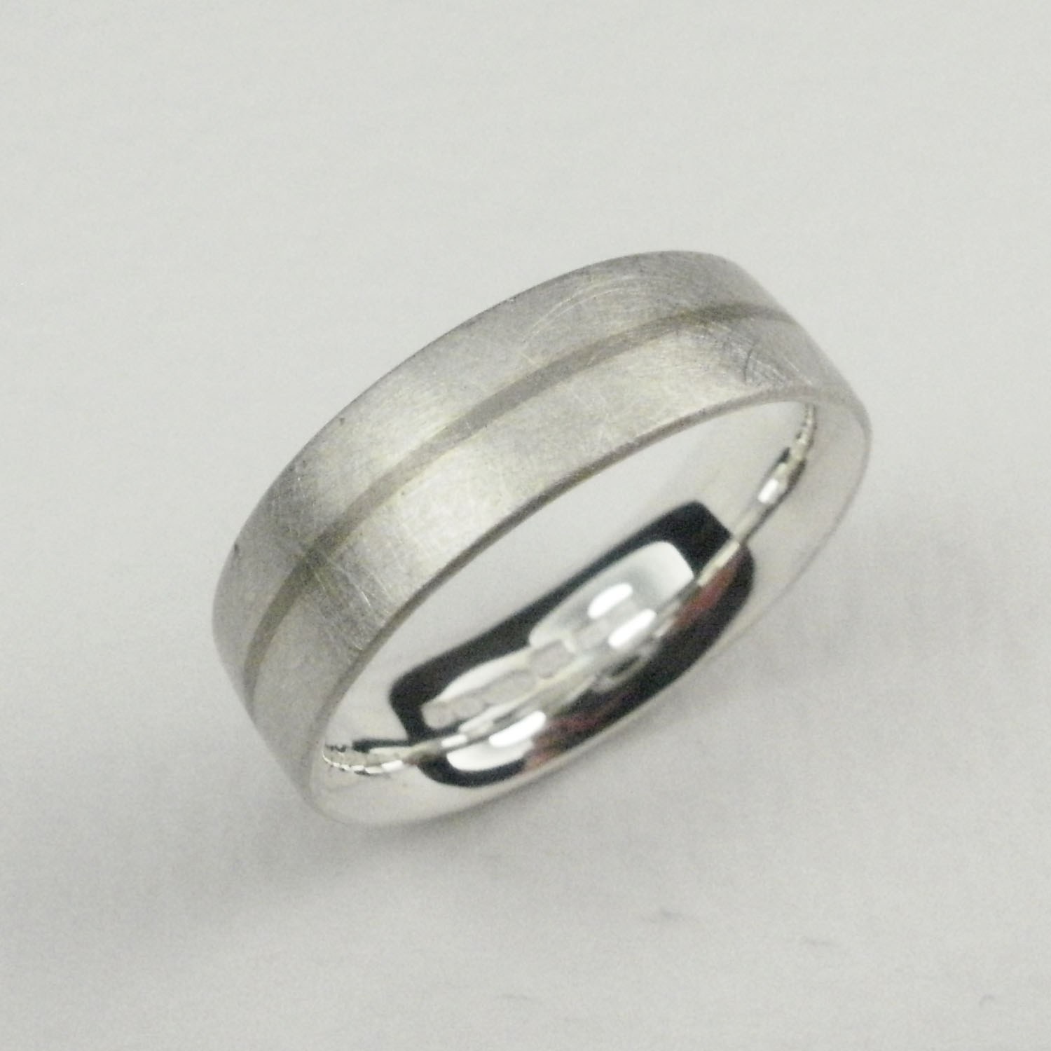 6mm wide silver D shape ring with 18ct white gold stripe | Contemporary ...