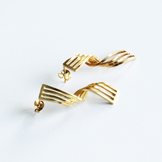 Twist Earrings Gold